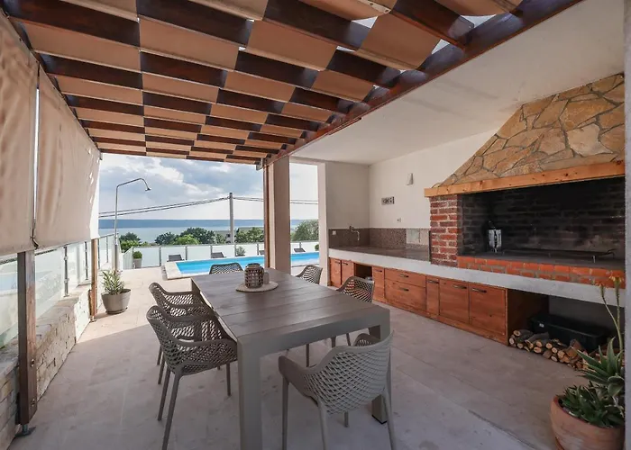 House Anpero Maslenica
