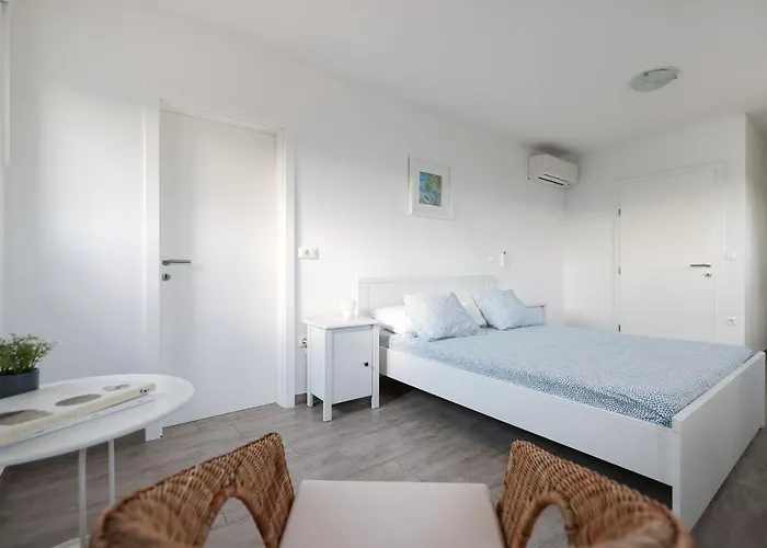 Villa House Anpero *