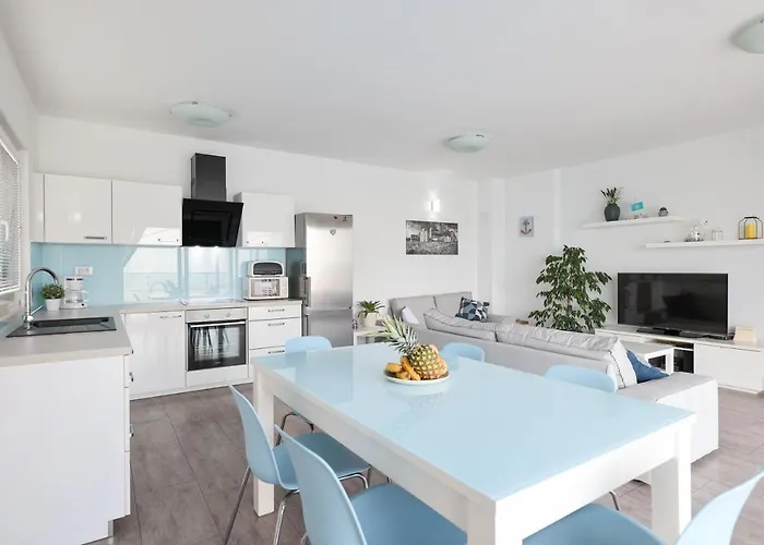 Villa House Anpero Maslenica